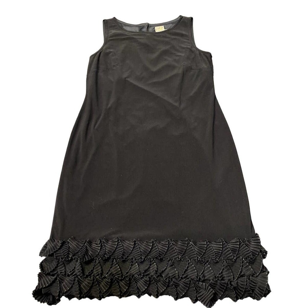 Taylor Black Tank Cocktail Business Dress with Ruffled Hem size 4